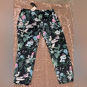 Beautiful colorful pants, cropped size 0, Banana Republic
